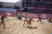 Deutsch: Beachhandball bei den Olympischen Jugendspielen 2018; Tag 4, 10. Oktober 2018; Mädchen, Vorrunde, Gruppe A - Ungarn-Chinese Taipei (Taiwan) 2:0 English: Beach handball at the 2018 Summer Youth Olympics at 10 October 2018 – Girls Preliminary Round Group A‎ – Hungary-Chinese Taipei 2:0