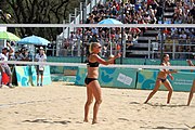 Deutsch: Beachvolleyball bei den Olympischen Jugendspielen 2018; Tag 11, 17. Oktober 2018; Jungen, Spiel um Platz 3 – USA (Devon Newberry/Lindsey Sparks)-Norwegen (Emilie Olimstad/Frida Berntsen) 1:2 (21–1/13–21/9–15) English: Beach volleyball at the 2018 Summer Youth Olympics at 17 October 2018 – Bronze Medal Match – USA (Devon Newberry/Lindsey Sparks)-Norway (Emilie Olimstad/Frida Berntsen) 1:2 (21–1/13–21/9–15)