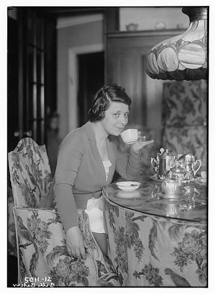 File:Belle Baker in 1919.jpg