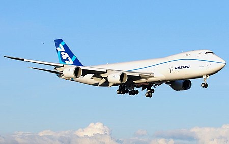 Tập_tin:Boeing_747-8_N747EX_First_Flight.jpg