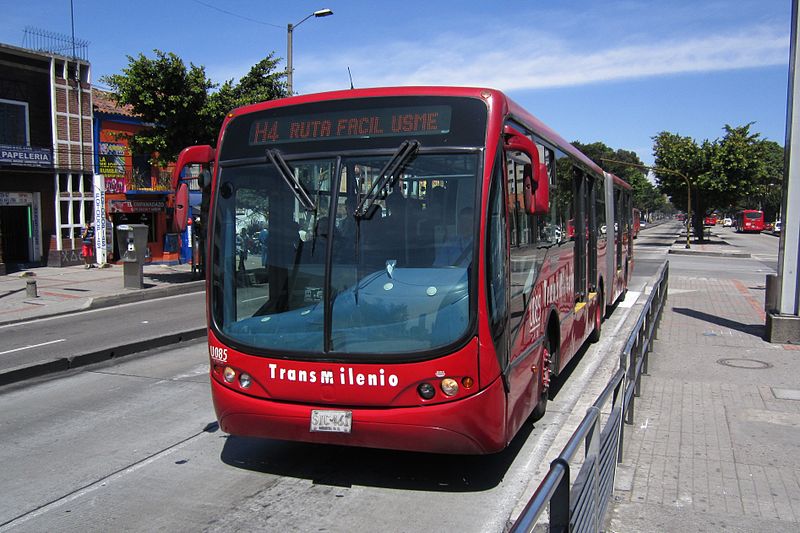 File:Bogotá TM Ruta fácil Usme.JPG