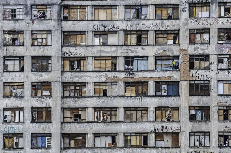 File:Building facade of São Paulo city downtown.jpg