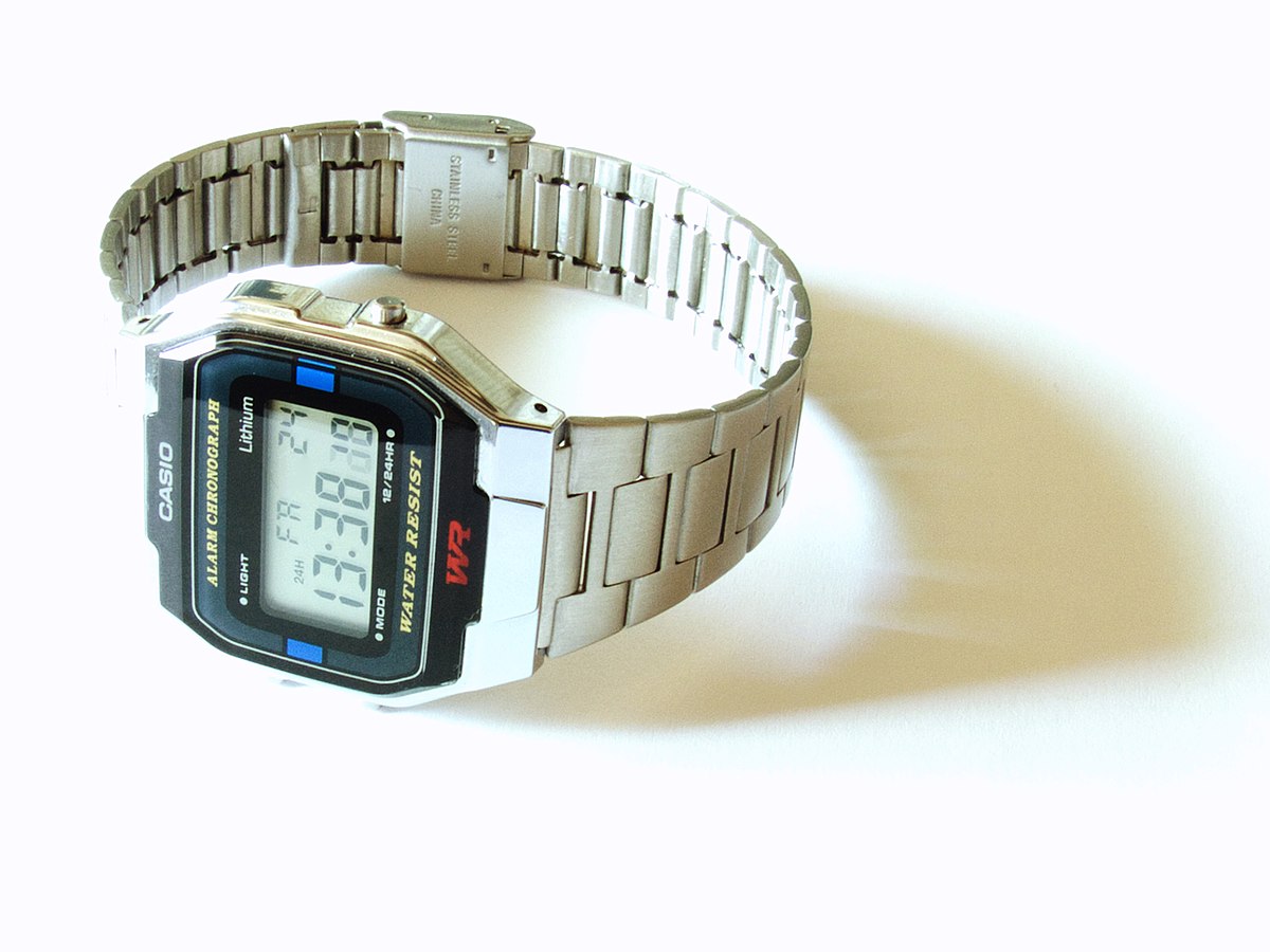 593 A163WA-1QGF wristwatch.jpg - Wikimedia Commons