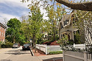 <span class="mw-page-title-main">Ash Street Historic District</span> Historic district in Massachusetts, United States