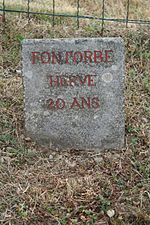 Miniatuur voor Bestand:Castanet-le-Haut memorial stele 5.JPG