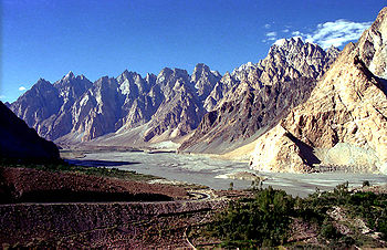 karakoram highway trip