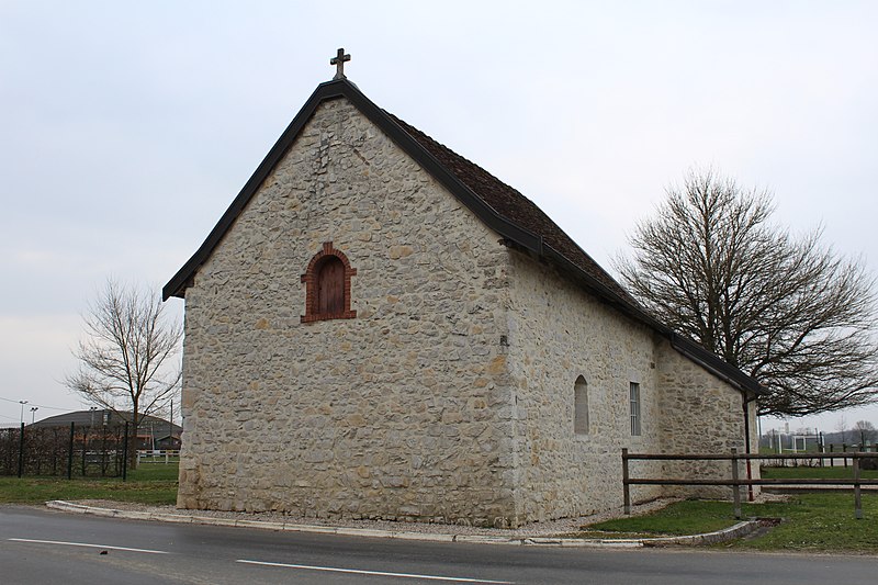 File:Chapelle Orme St Martin Mont Ain 2.jpg