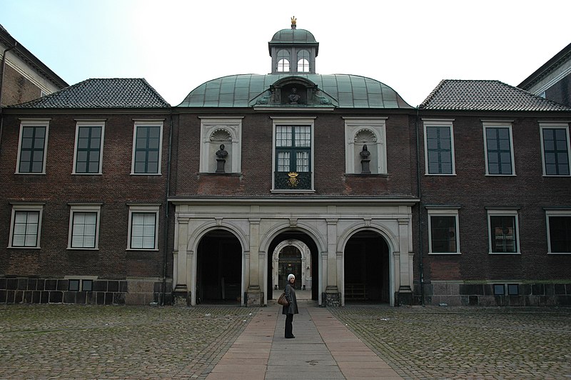 File:Charlottenborg - rear wing.jpg