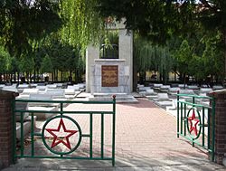 Cmentarz Armii Czerwonej w Opolu.JPG