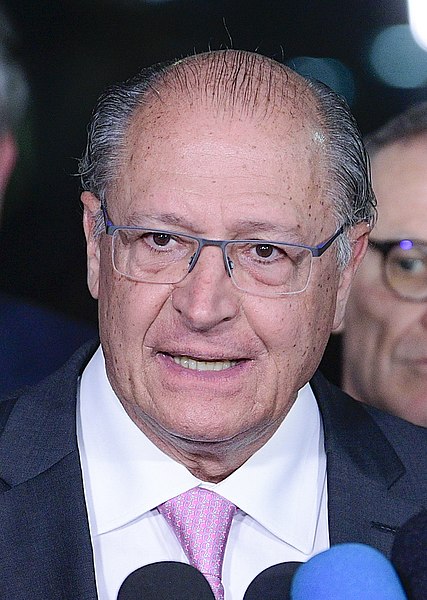 Fichier:Coletiva de imprensa - Vice-Presidente eleito Geraldo Alckmin (cropped).jpg