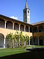 Collegio Papio in Ascona; Cortile con campanile della chiesa di Santa Maria della Misericordia