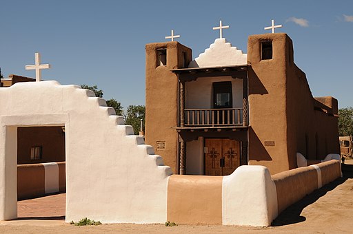 Kirche St. Geronimo in Taos Pueblo. Historic church at Taos Pueblo, New Mexico