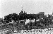 Le monastère de Deir Rafat en 1948.