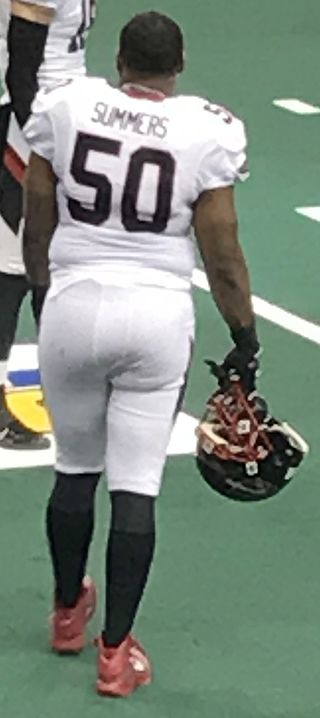 <span class="mw-page-title-main">Derrick Summers</span> American football player (born 1988)