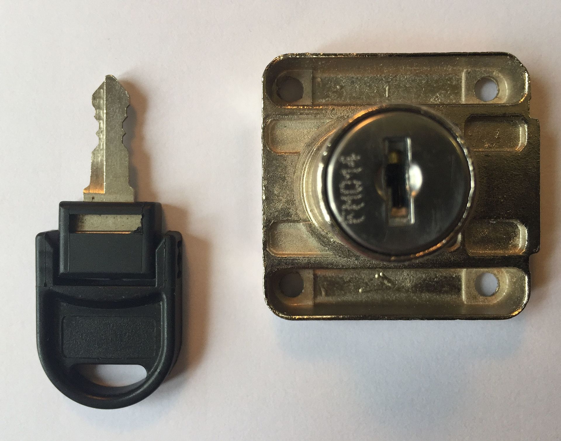 Wafer tumbler lock - Wikipedia single master cylinder diagram 