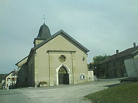 Vue de l'église de Desingy