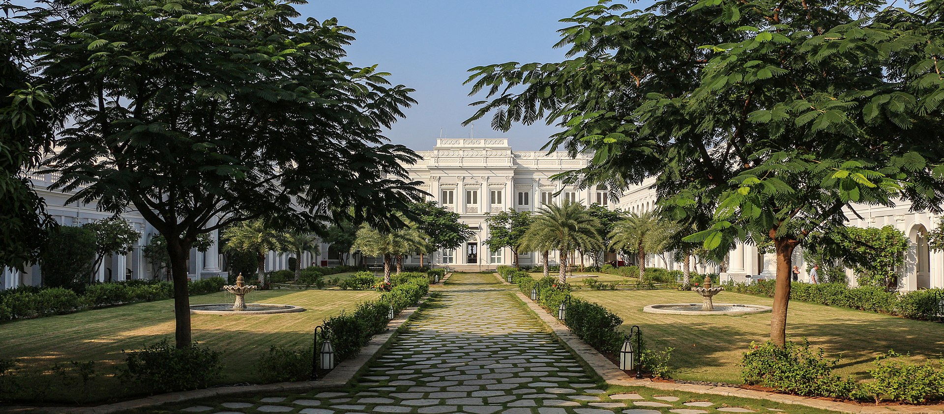 Falaknuma Palace 02.jpg