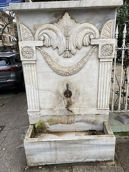 File:Galib Pasha Mosque Fountain.jpg
