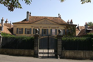 <span class="mw-page-title-main">Vincy Castle</span> Castle in Gilly, Switzerland