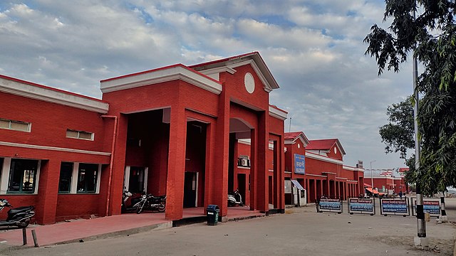 Image: Haldwani railway station 02