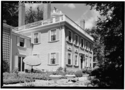 Průzkum historických amerických budov Cervin Robinson, fotograf červenec 1960 VÝCHOD A JIŽNÍ VÝCHODY - Dům „Spite“, Deadman's Point (přesun z Phippsburgu, ME), Rockport, Knox HABS ME, 7-ROCPO.V, 1-2.tif