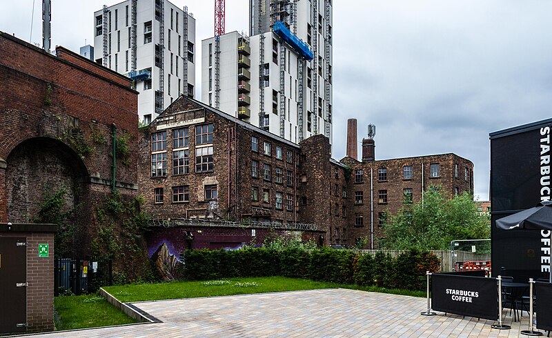 File:Hotspur House - geograph.org.uk - 5036745.jpg