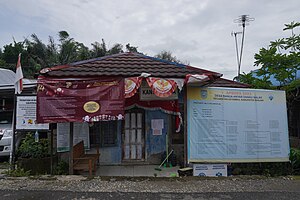 Kantor kepala desa (pambakal) Banua Anyar Danau Salak