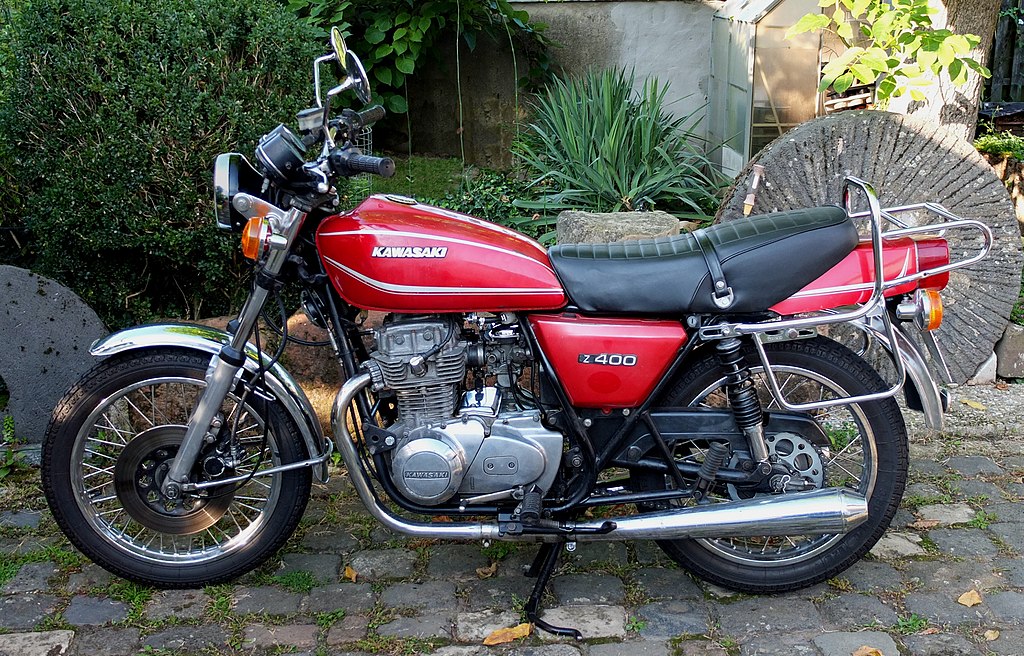 Мотоцикл Kawasaki Z400 1978 обзор