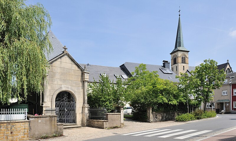 File:Kehlen Luxembourg rue d Olm 02.jpg