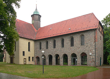 Kloster Oldenstadt Klosterkirche gesamt