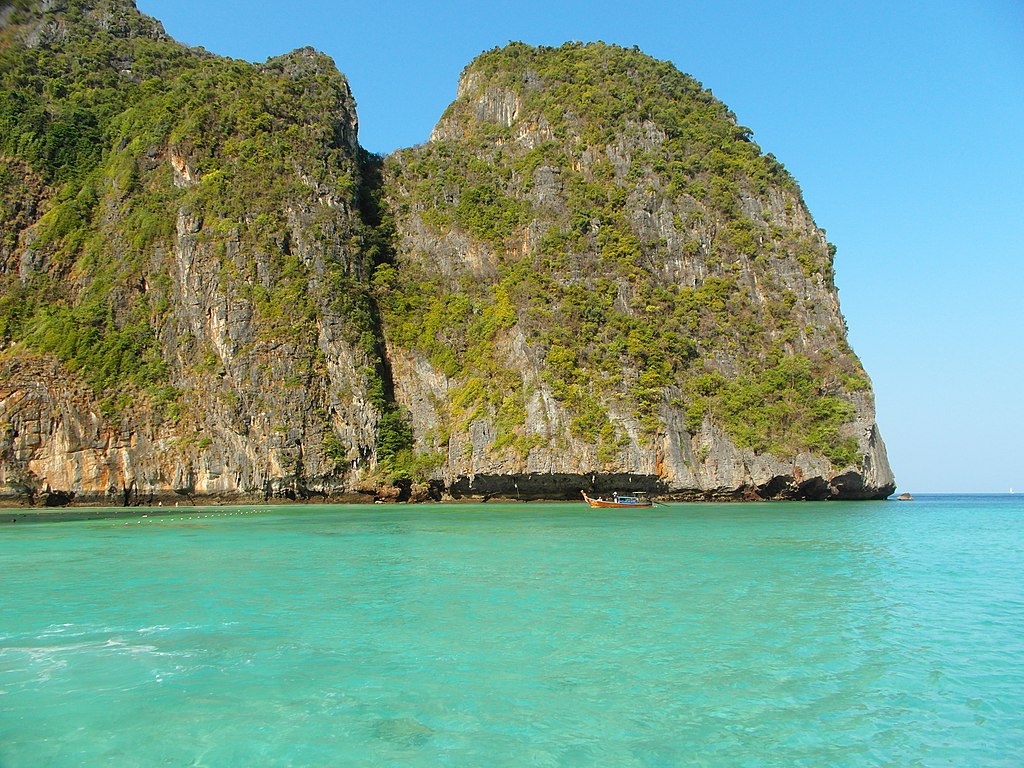 Koh Phi-Phi, Maya Bay, 2013 march - panoramio (2)