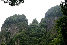 Korea-Bonghwa County-Mount Cheongnyangsan-01.jpg