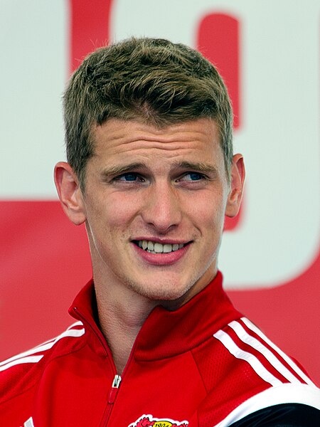 File:Lars-Bender-2015-08.jpg