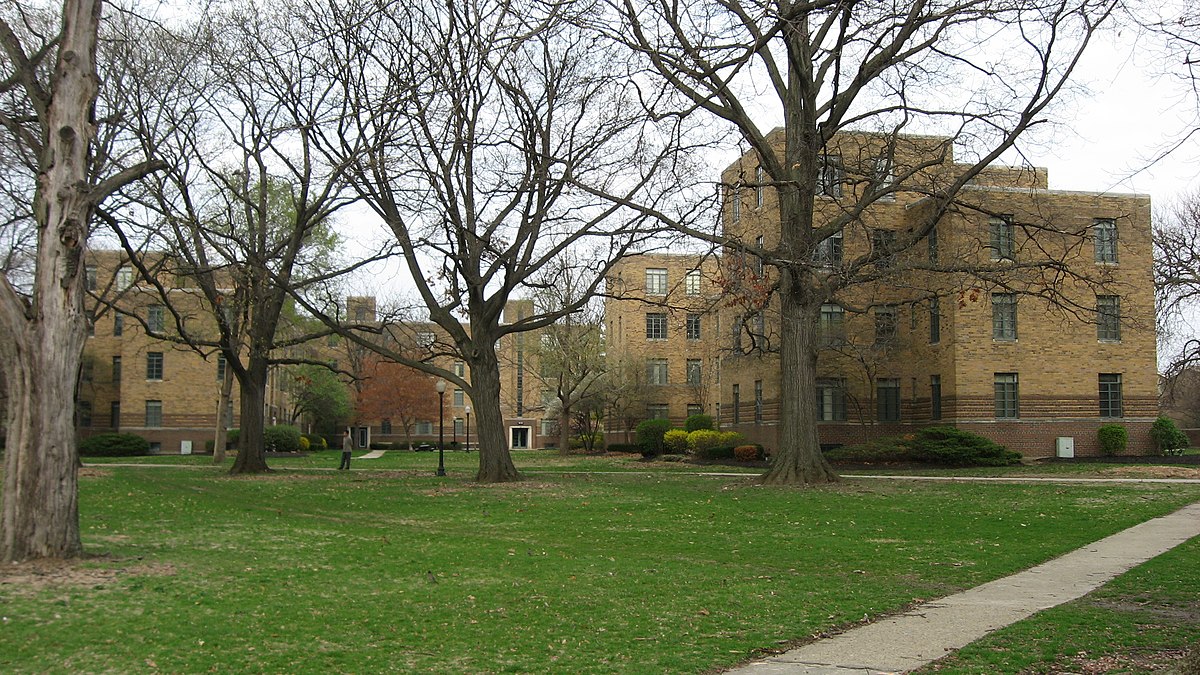 File Lockefield Garden Apartments Buildings 18 And 16 Jpg