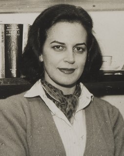 <span class="mw-page-title-main">Lygia Fagundes Telles</span> Brazilian novelist and writer (1918–2022)