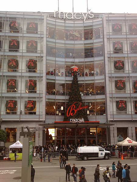 File:Macys in Union Sq San Francisco. Believe Xmas 2011.jpg