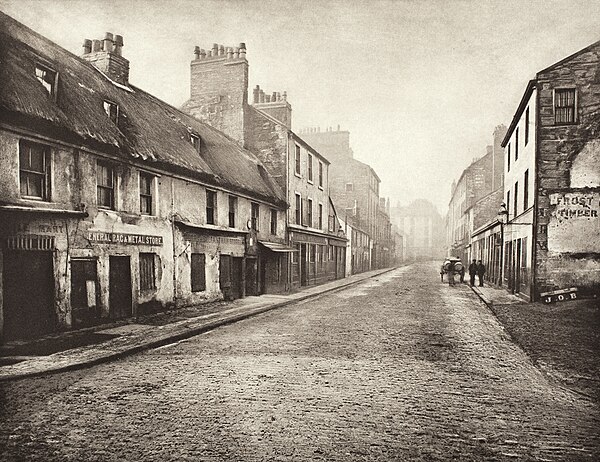 Main Street, Gorbals, Looking South, 1868 by Thomas Annan