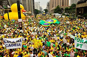 Manifestação em São Paulo contra corrupção e o governo Dilma em 13 de março de 2016 (3).jpg