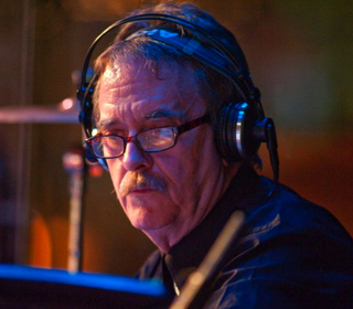 Mickey McGee American drummer (born 1947)