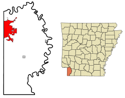 アーカンソー州におけるミラー郡（右図）と同郡におけるテクサーカナ市の位置