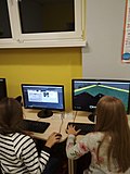 Файл:MinecraftEdu і дівчата.jpg лӓктӹшлӓн миниатюра