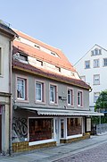 Residential house in semi-open development