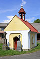 Čeština: Kaplička v Bystrém, části Mochtína English: Small chapel in Bystré, part ofMochtín, Czech Republic