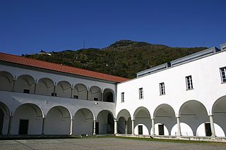 <span class="mw-page-title-main">Monte Carasso</span> Former municipality in Ticino, Switzerland