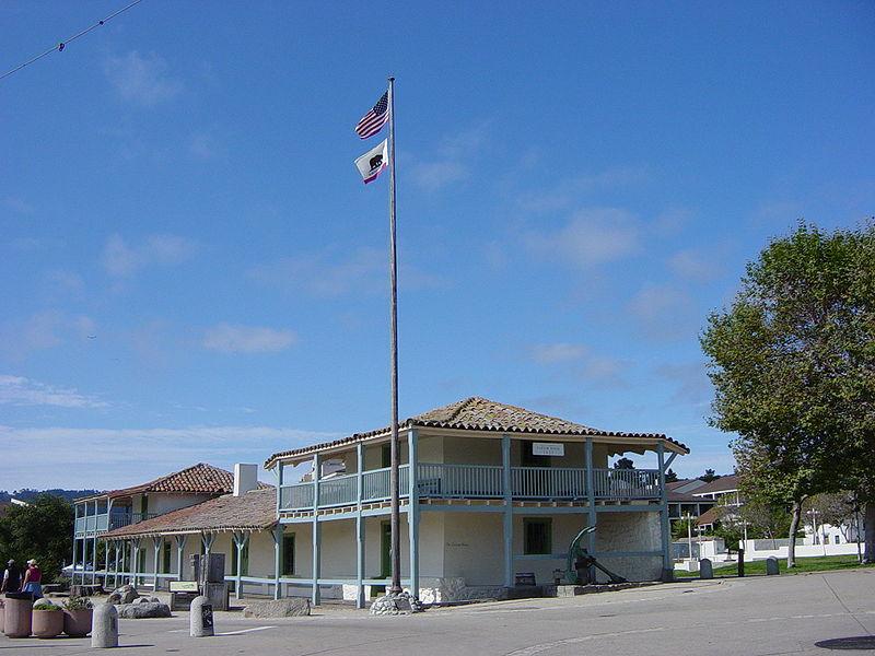 File:MontereyCalCustHouse.JPG