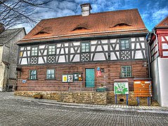 Neualben­reuth
