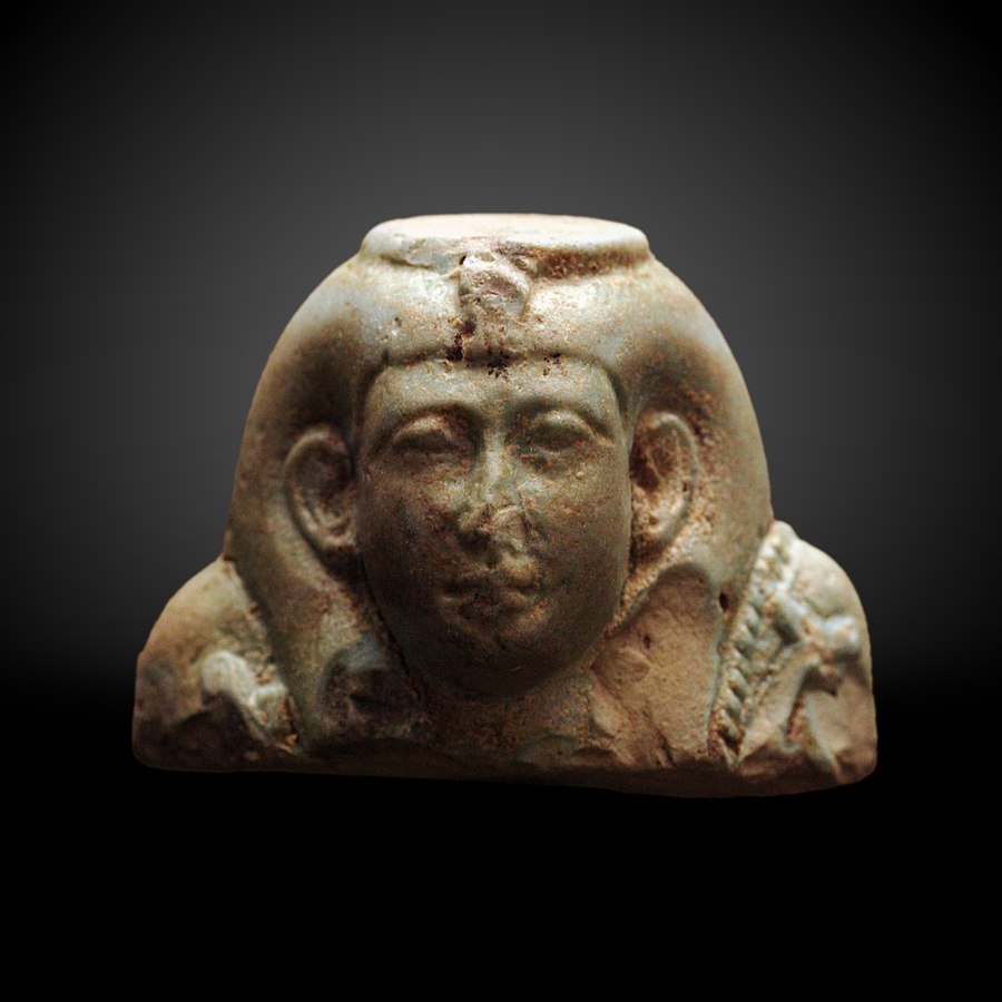 Bust of a funerary statuette of Nitocris-A 1999-2286