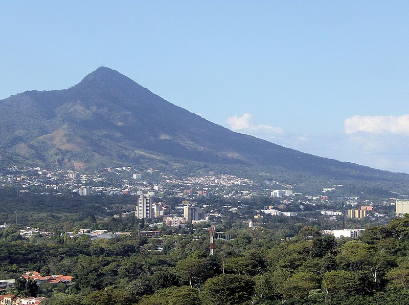 File:North San Salvador.JPG