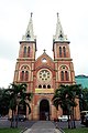 Notre Dame basilica, Saigon (5679065233).jpg