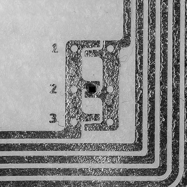 File:OV-chipkaart Wegwerpkaart-8465.jpg